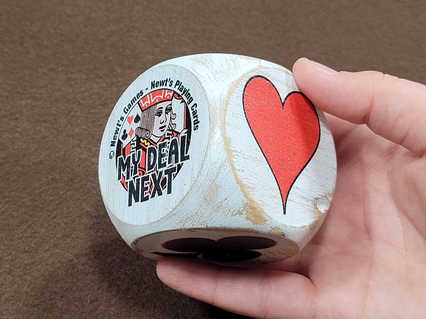 Maple Wood Trump Indicator: Original Trumpmendous suited marker for playing card games (2.5 inch)