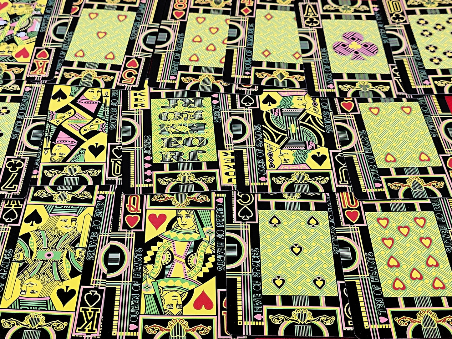 Hallucinatory Playing Cards: Psychedelic Standard Deck
