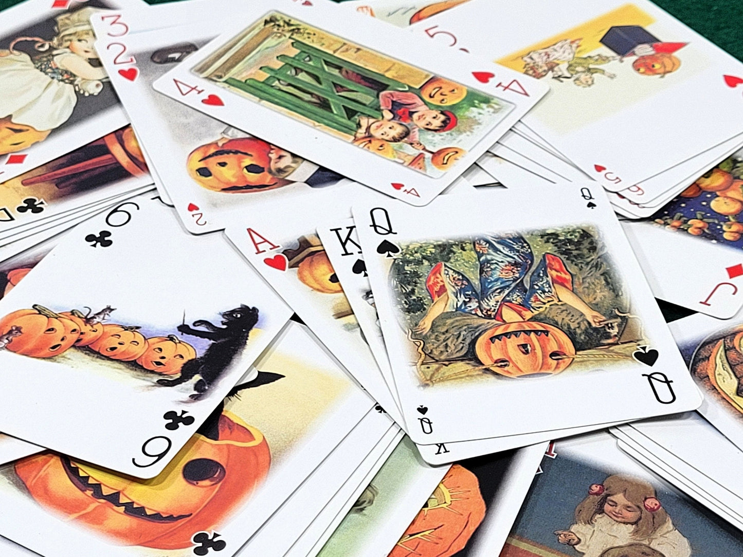 Vintage Pumpkin Playing Cards: Old-Fashioned Art Deck