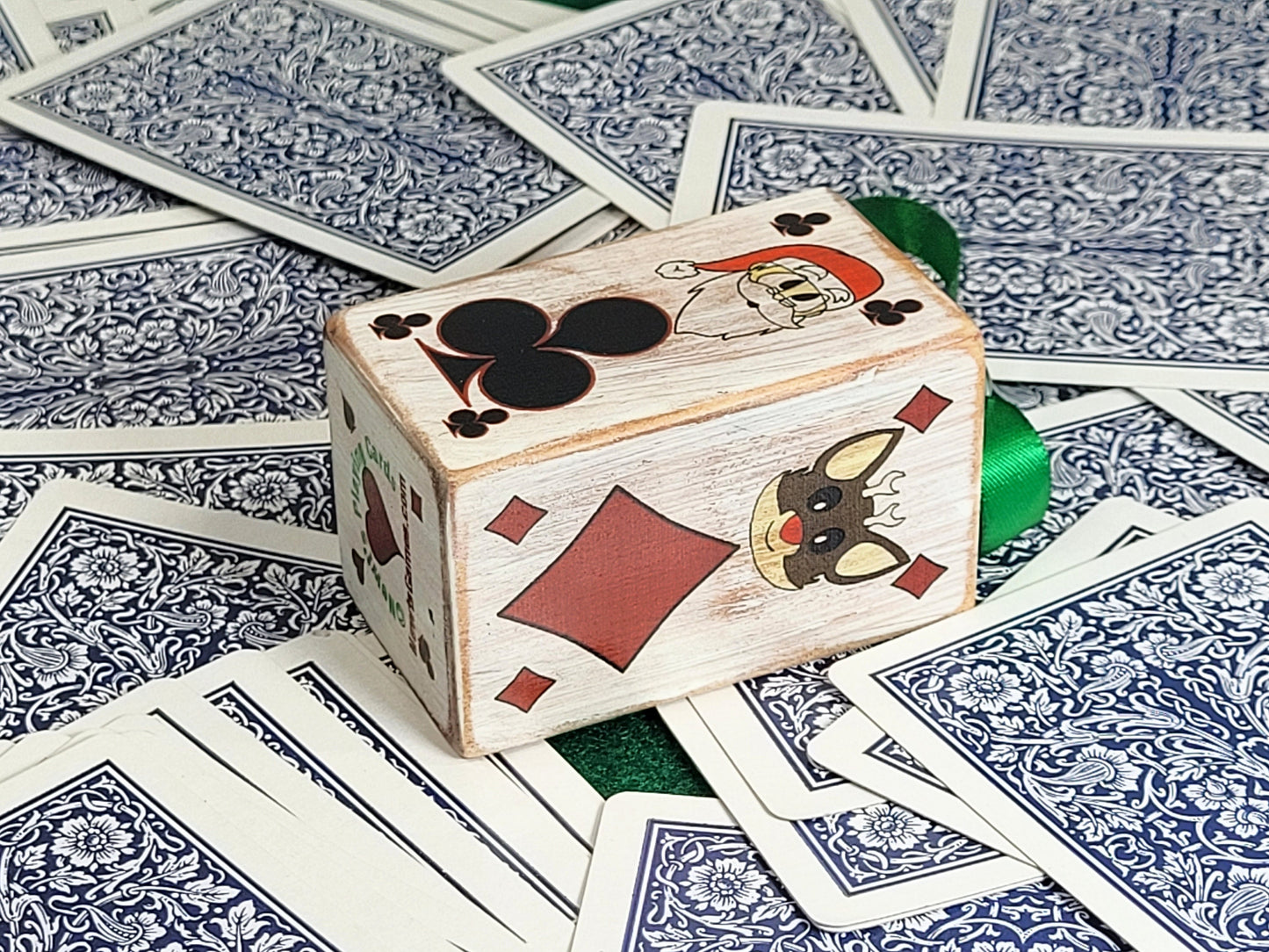 Poker Gift Topper: Card Suit Ornament for Bridge, Euchre