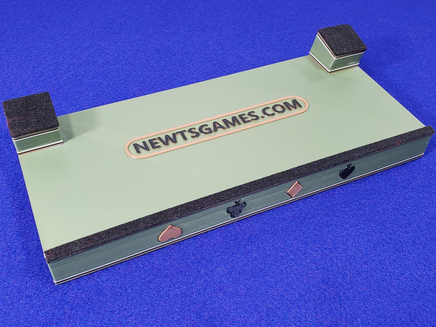 Suited Playing Cardholder: Ritzy Design, Holds about 50 playing cards