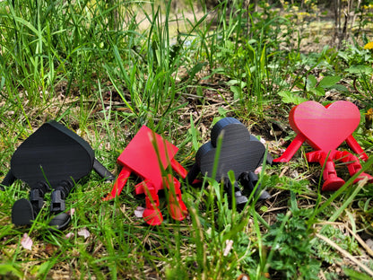 Articulated Playing Card Pip Figures: Desk Decor for Card Game Fans