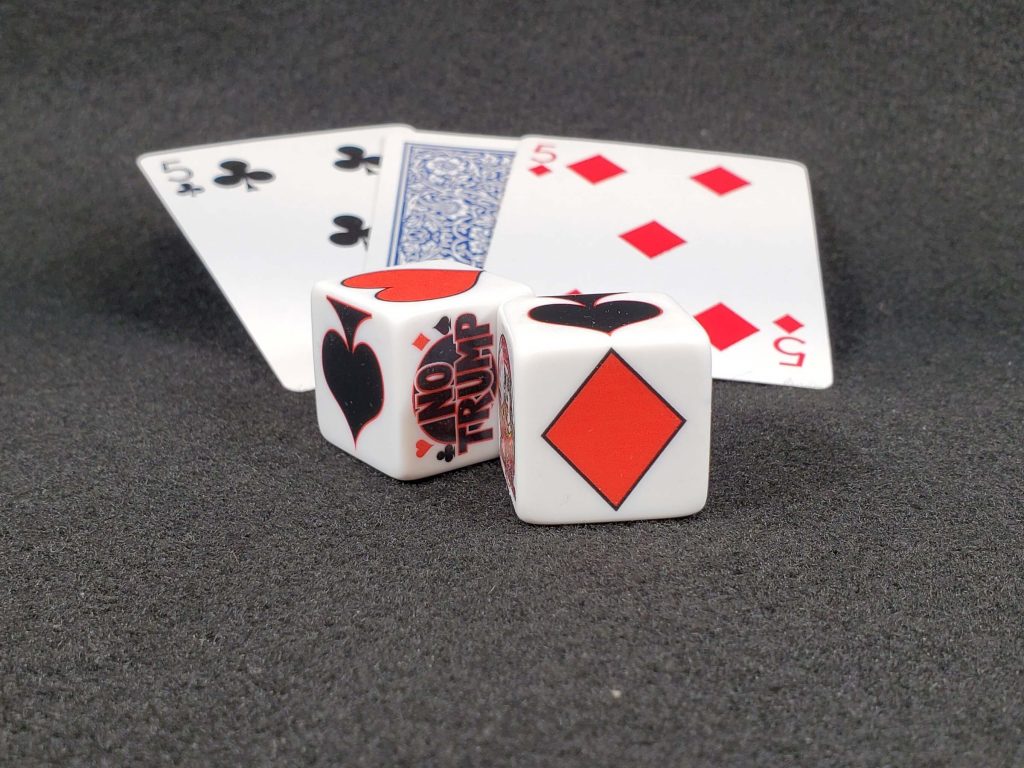 No Trump Whatabe with playing cards