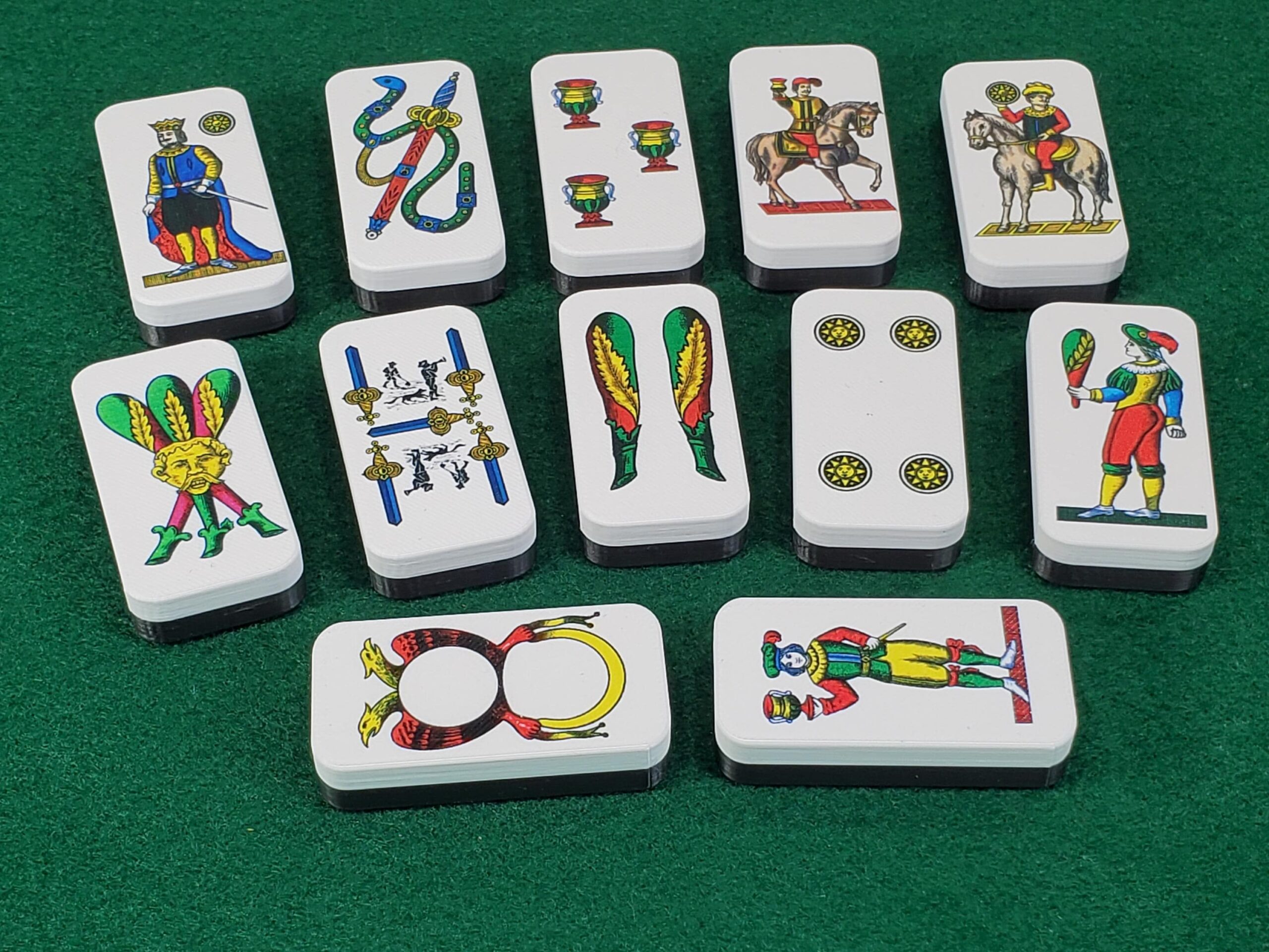 Italian Playing Card Dominoes: Vintage Neapolitan Art, Scopa Briscola Games