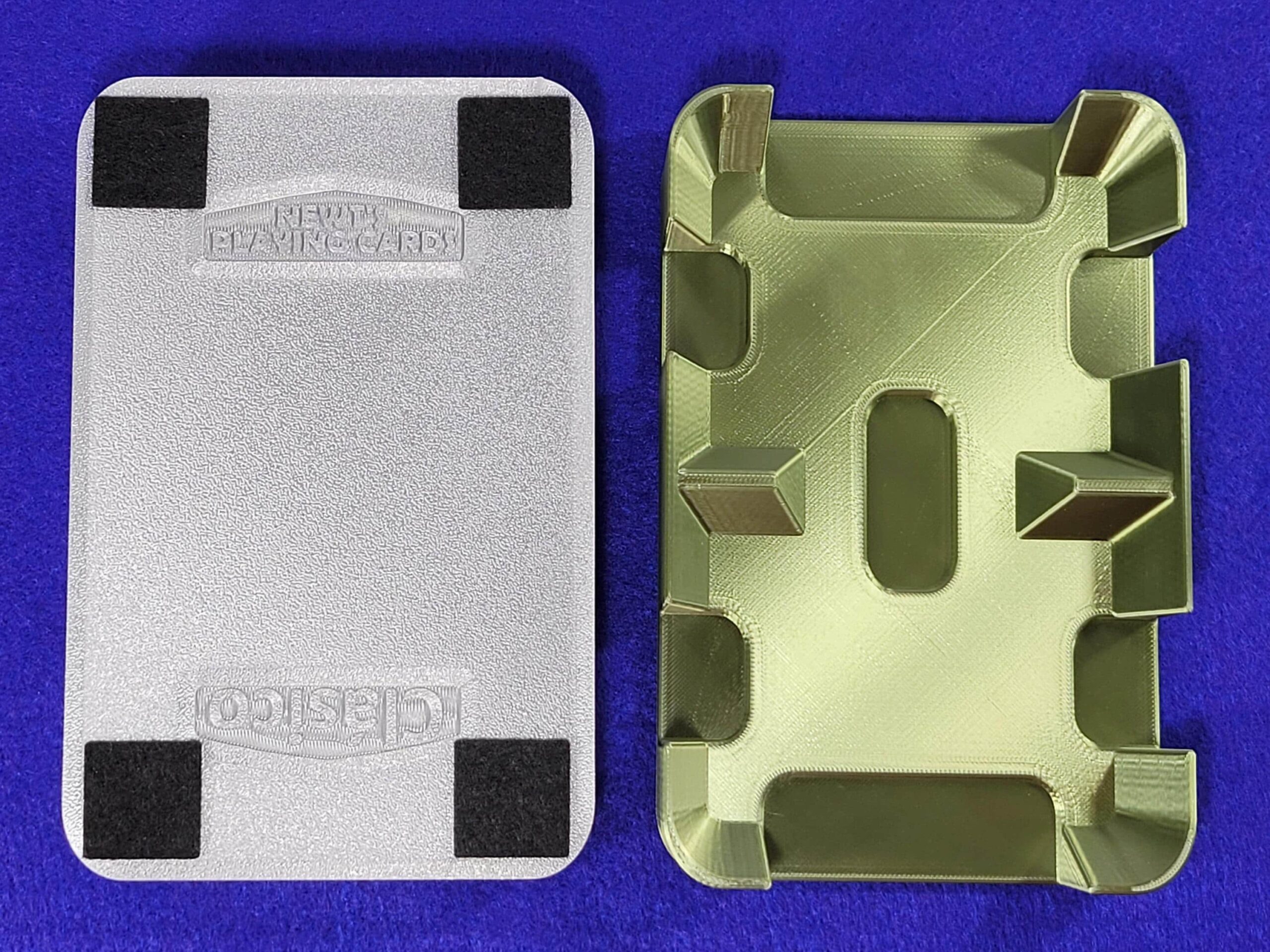 Cool Canasta Card Tray: Plastic Clásico Brand Playing Card Caddy - Image 8