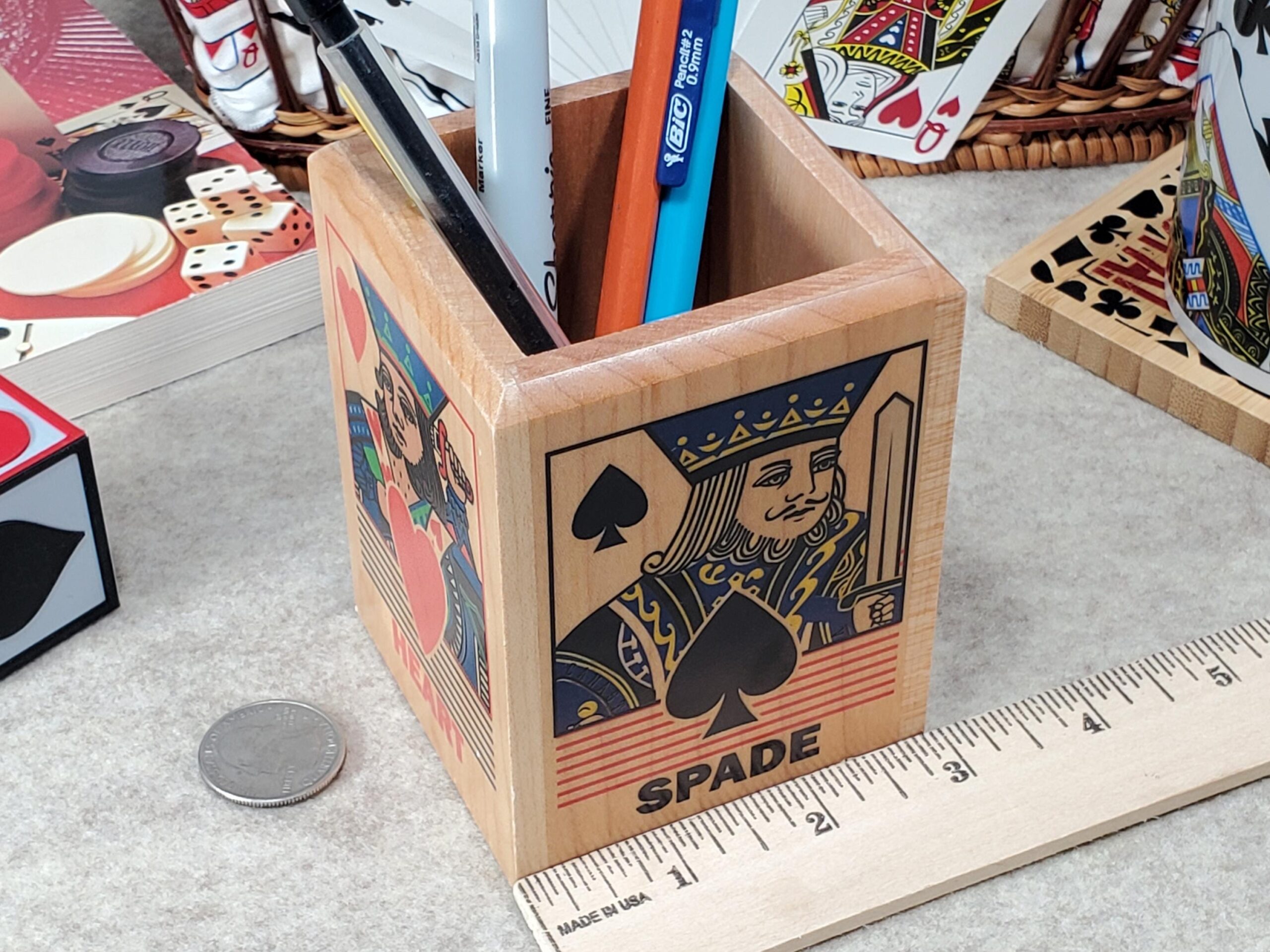 Personalized Card Player Pen and Pencil Holder: Maple Wood Card Game Desk Decor - Image 9